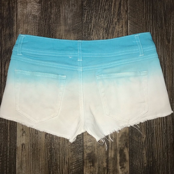 Rue 21 turquoise ombré low-rise jean shorts - Picture 4 of 7